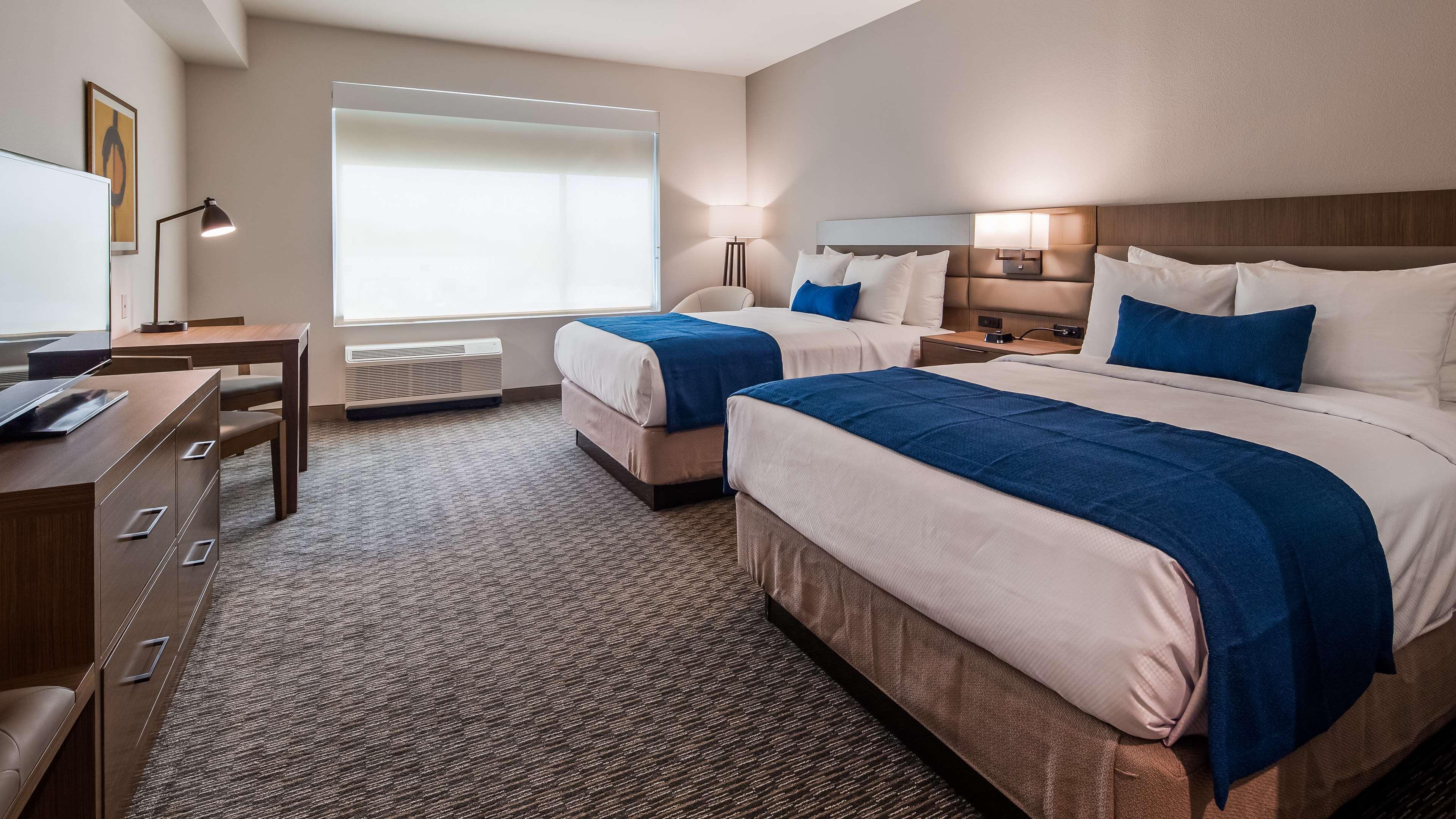Best Western Plus Drayton Valley All Suites Ngoại thất bức ảnh